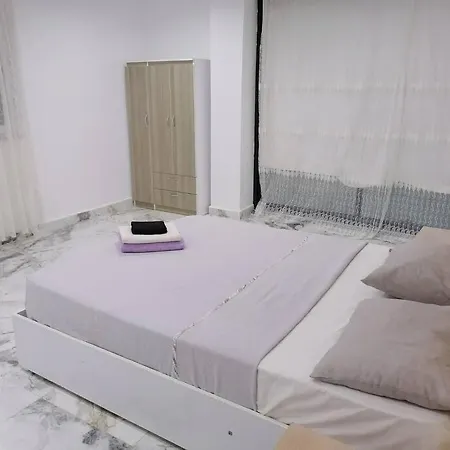 Kalabalik Aileler Icin Ideal Szálloda *