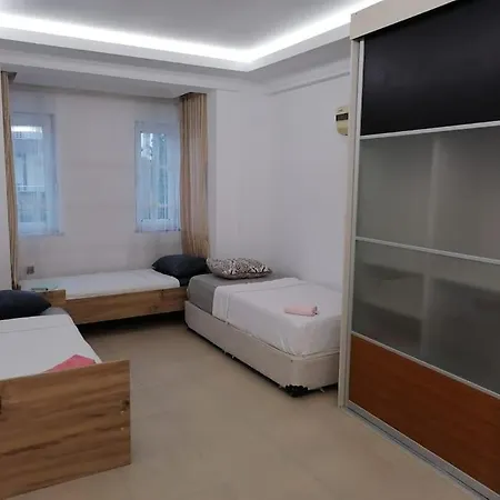 Villa Kalabalik Aileler Icin Ideal *